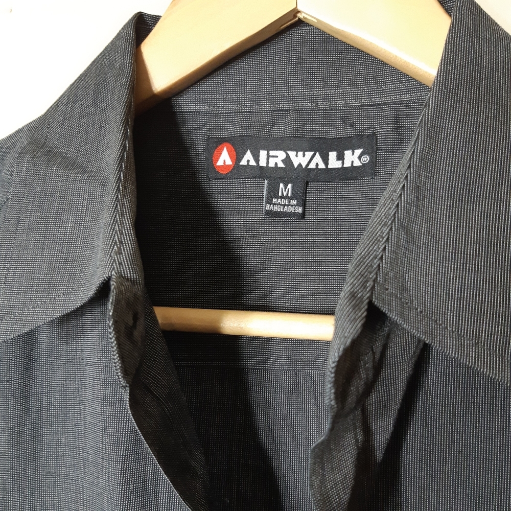 Airwalk | Light check grey and black button down - Picture 4 of 11